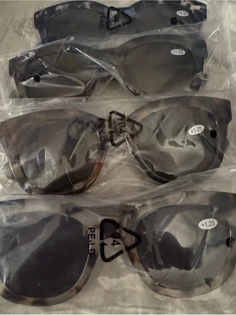 Bundle of 4 multicolor tortoise, farsightedness Reading Sunglasses (+1.25)